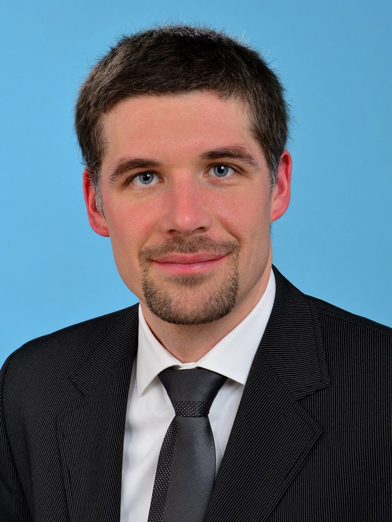 Dr. Peter Gregorčič